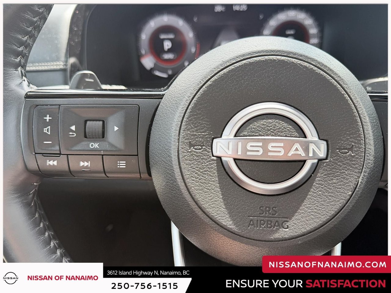 2023 Nissan Pathfinder Platinum-25