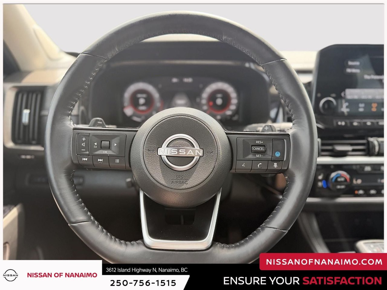 2023 Nissan Pathfinder Platinum-22