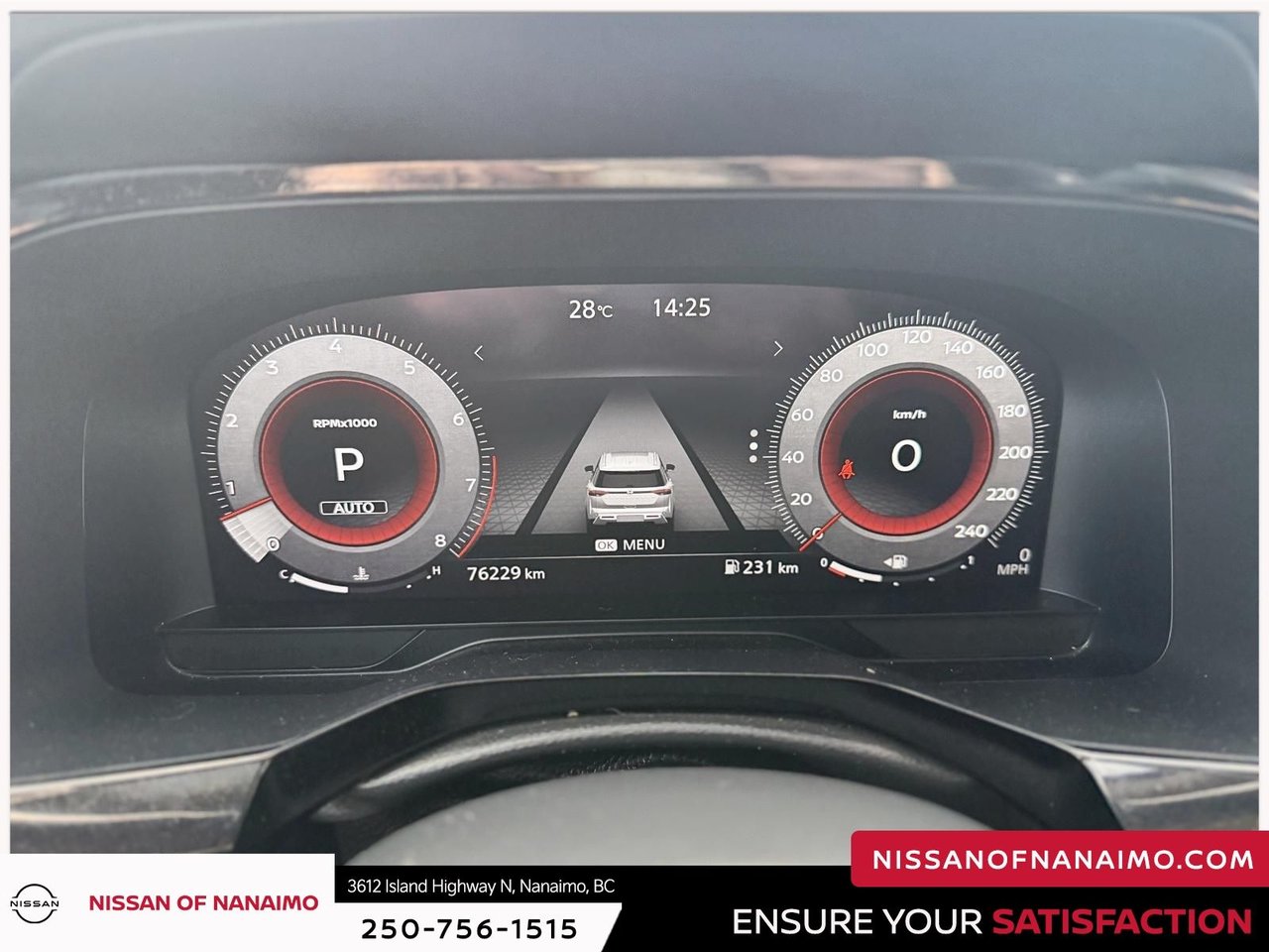 2023 Nissan Pathfinder Platinum-23