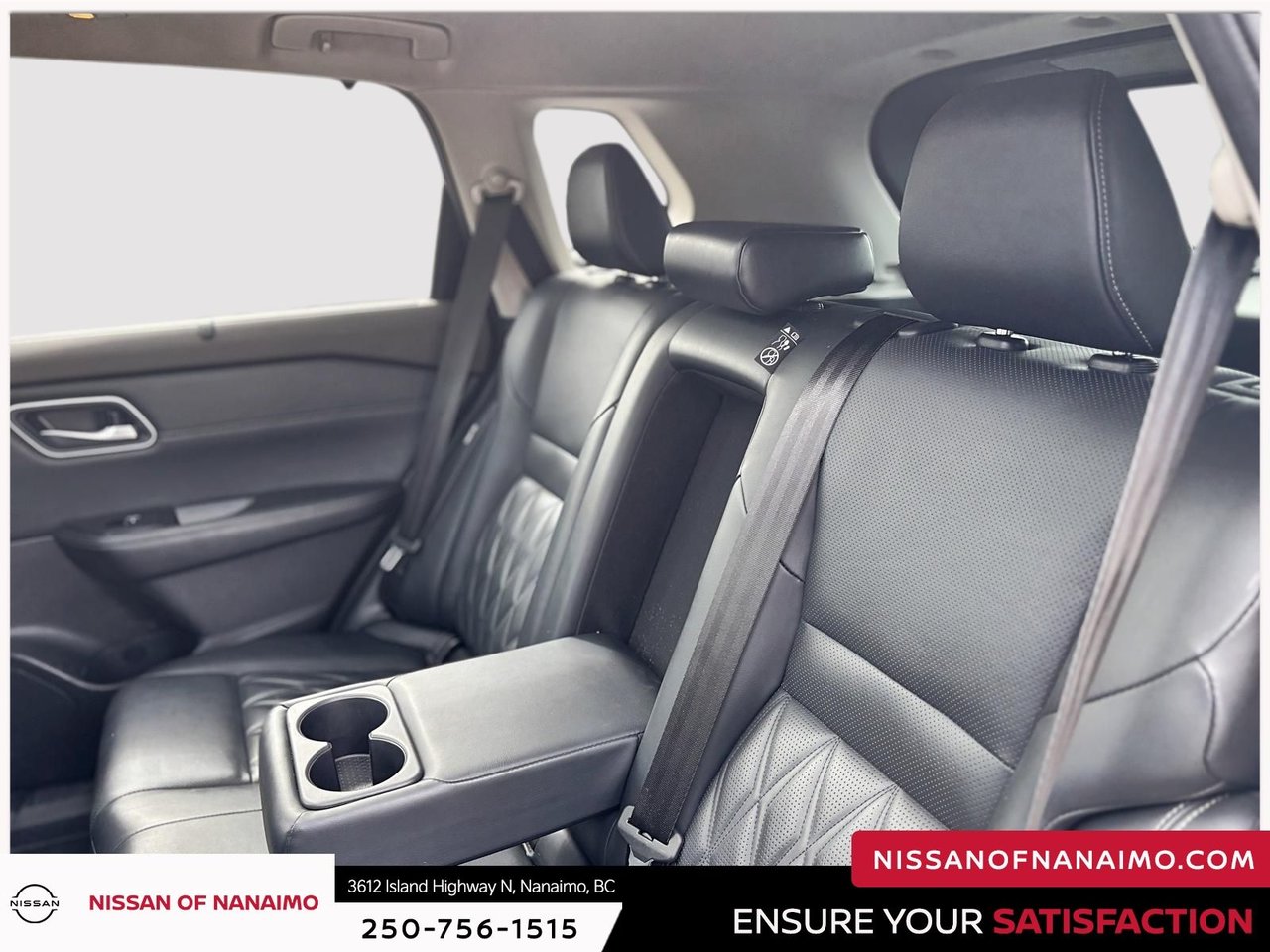 2023 Nissan Rogue Platinum-28