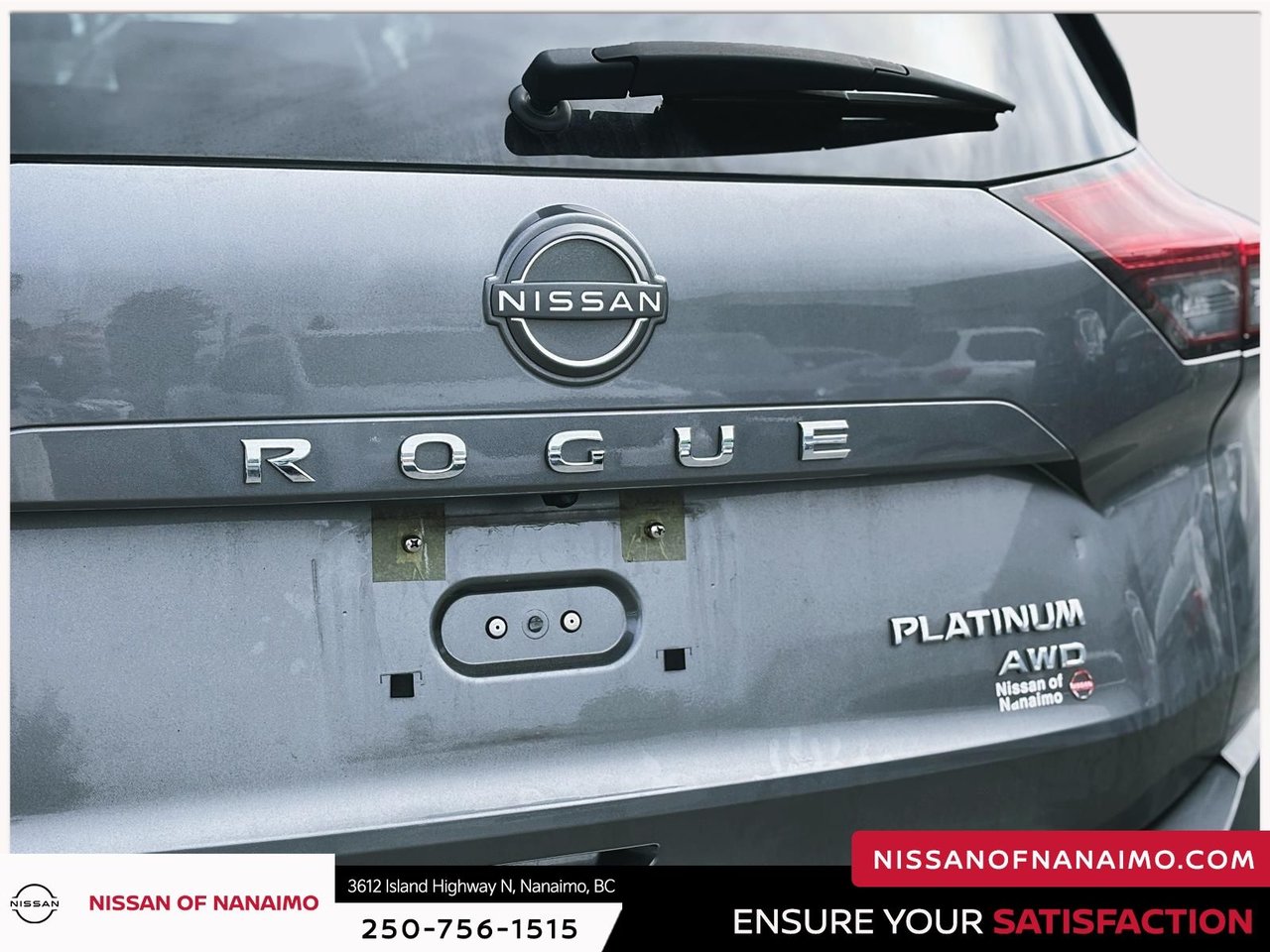 2023 Nissan Rogue Platinum-24