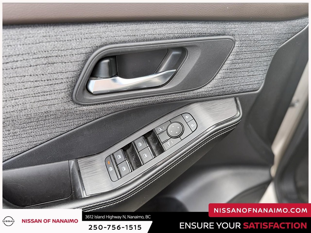 2023 Nissan Rogue SV-32