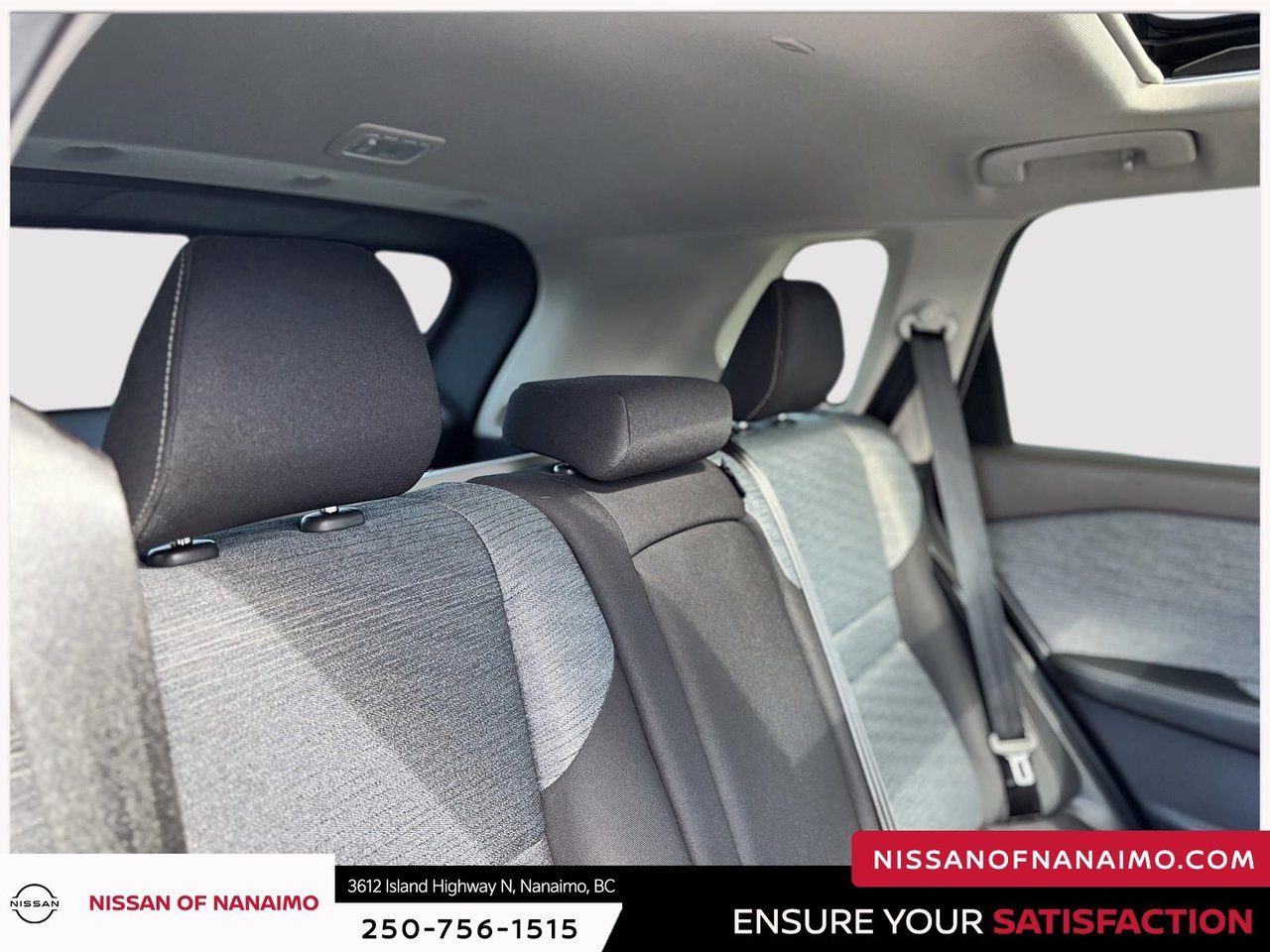 2025 Nissan Rogue SV-33