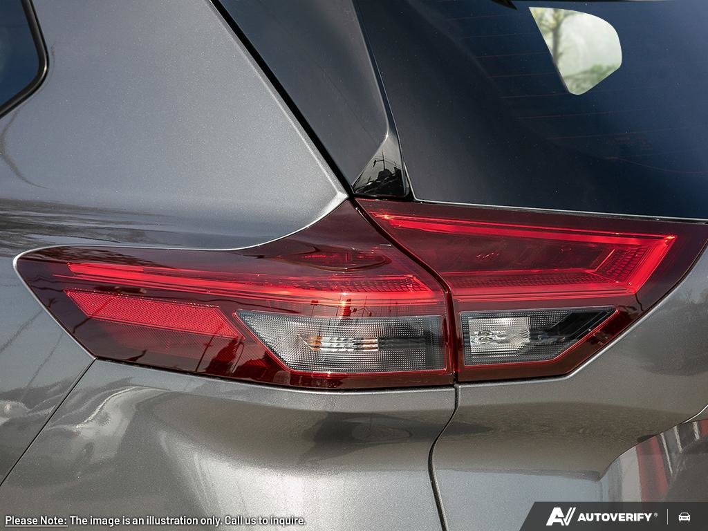 2026 Nissan Rogue Platinum-10