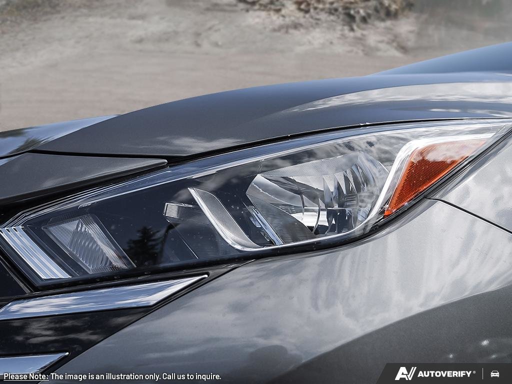 2025 Nissan Versa S-9