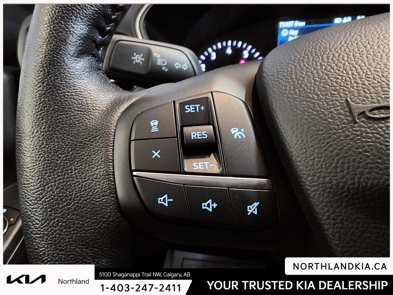 2020 Ford Escape SEL-11