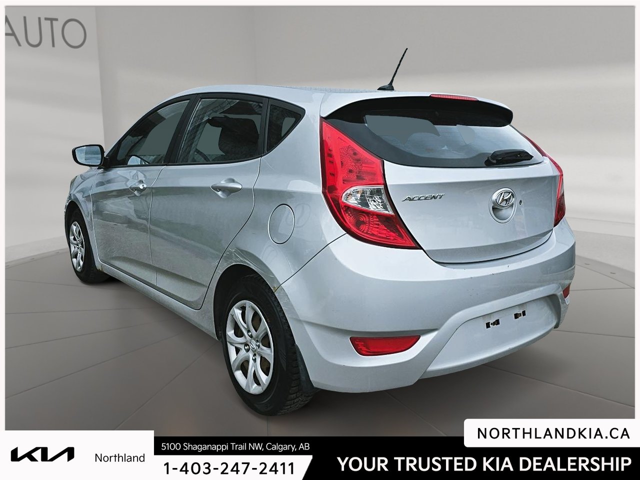 2012 Hyundai Accent GL-1