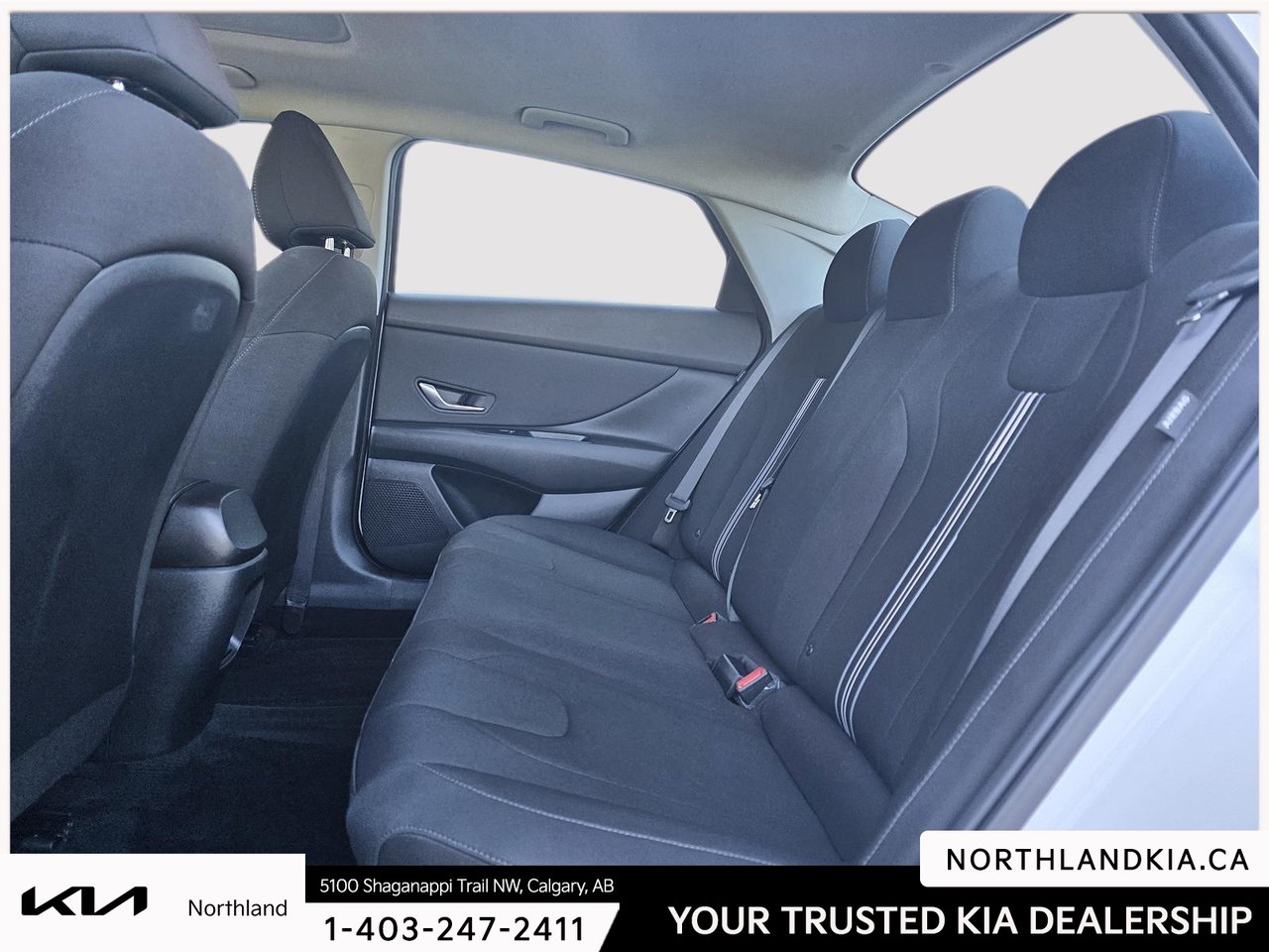 2025 Hyundai Elantra Preferred-16