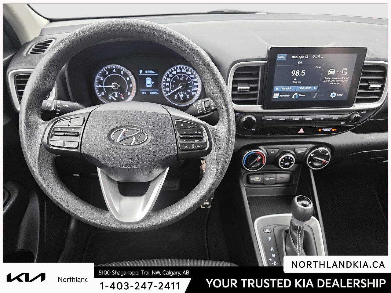 2022 Hyundai Venue Essential-9