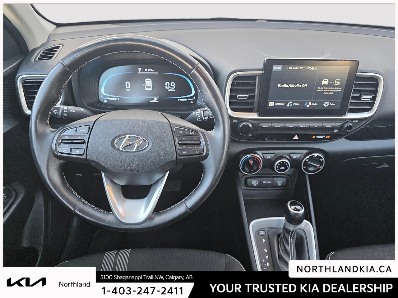 2023 Hyundai Venue Preferred-9