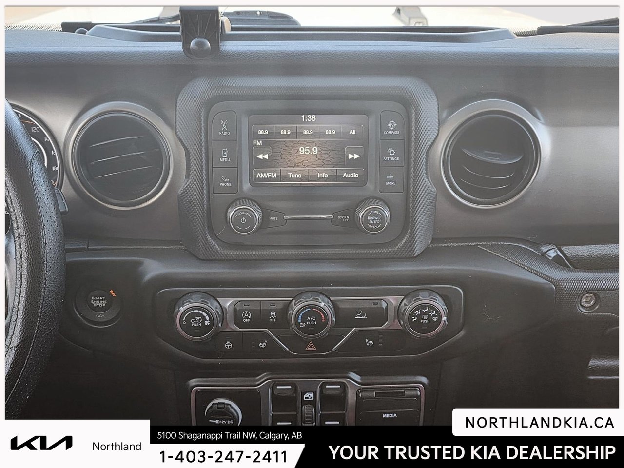 2020 Jeep Gladiator Sport S-13