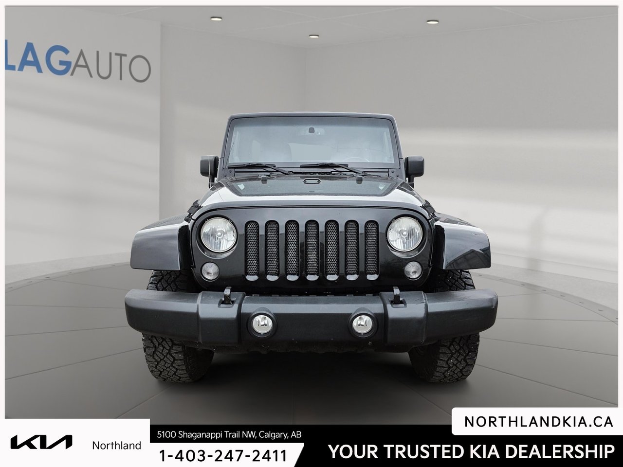 2014 Jeep Wrangler Unlimited Sahara-5
