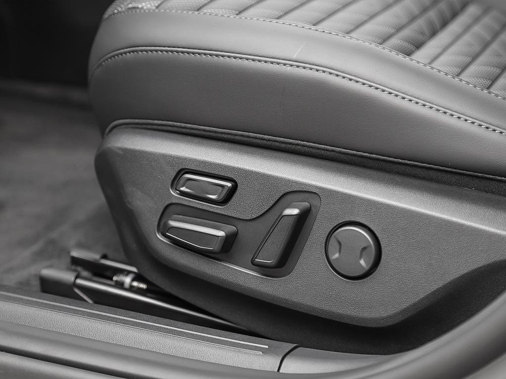 2026 Kia EV4 GT-Line-24