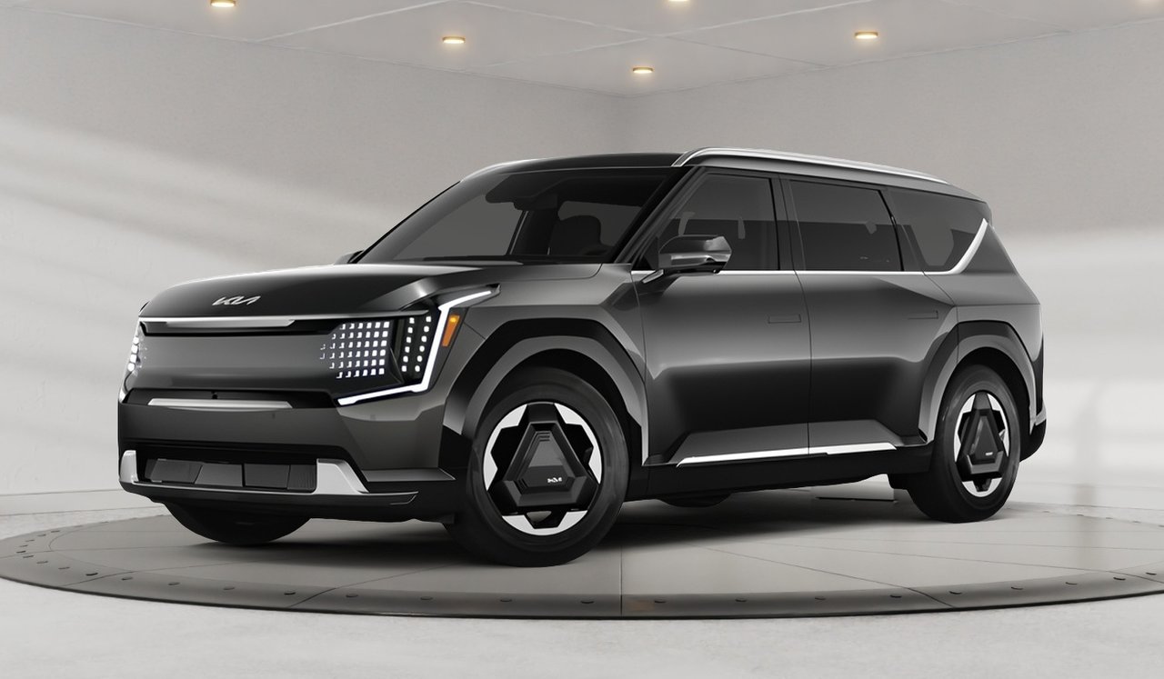 2026 Kia EV9 Land AWD w/ Plus Package-0