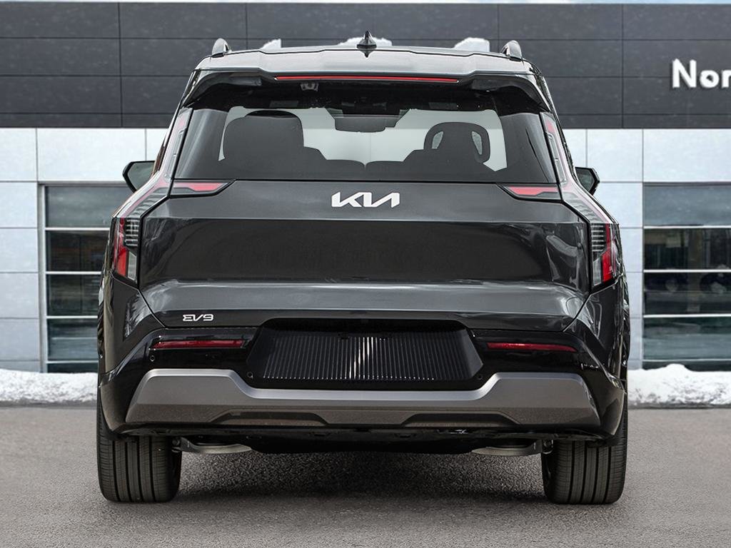 2026 Kia EV9 Land AWD w/ Plus Package-4