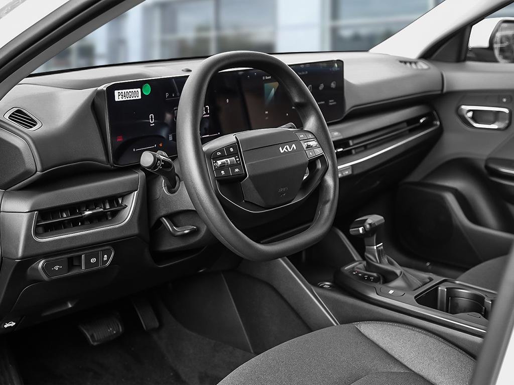 2025 Kia K4 LX-11