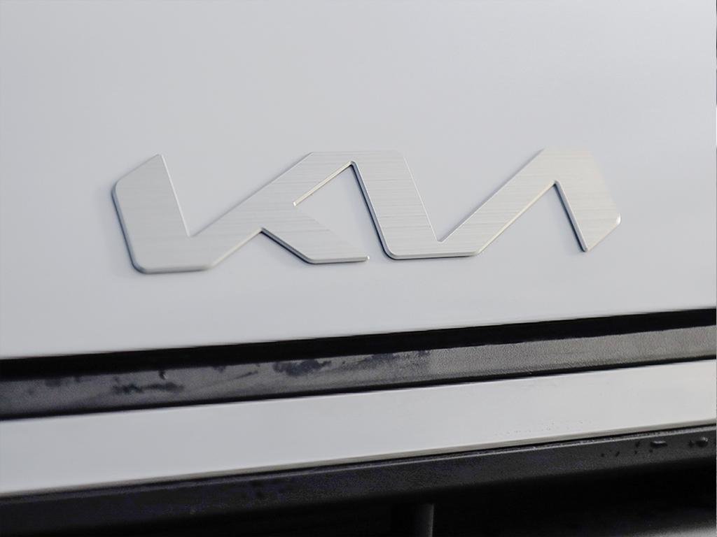 2025 Kia K4 LX-8