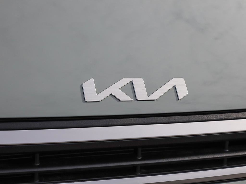2026 Kia K4 LX-8