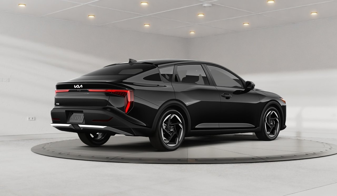 2026 Kia K4 EX-2