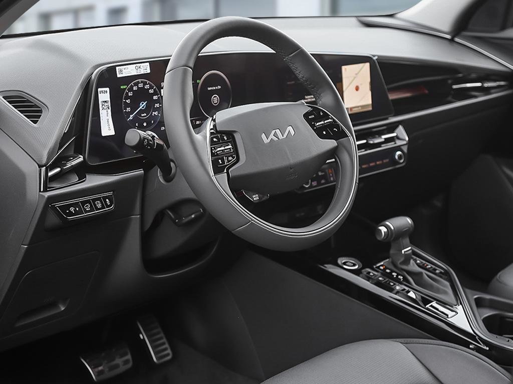 2026 Kia Niro HEV SX-10