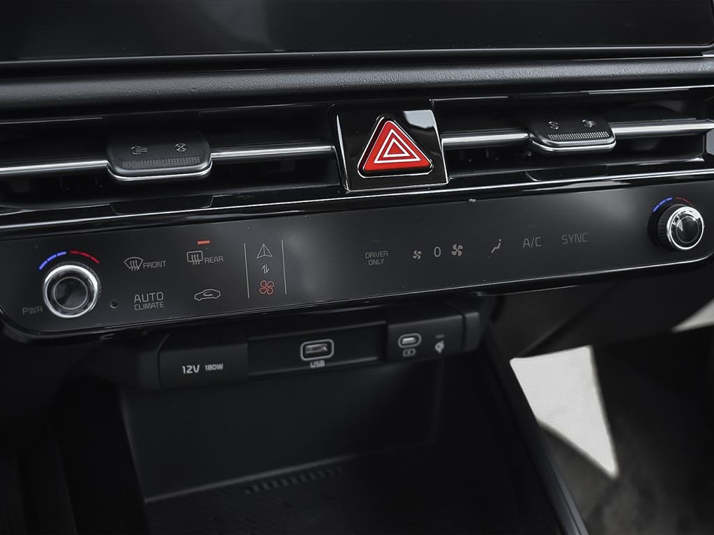 2026 Kia Niro HEV EX-23
