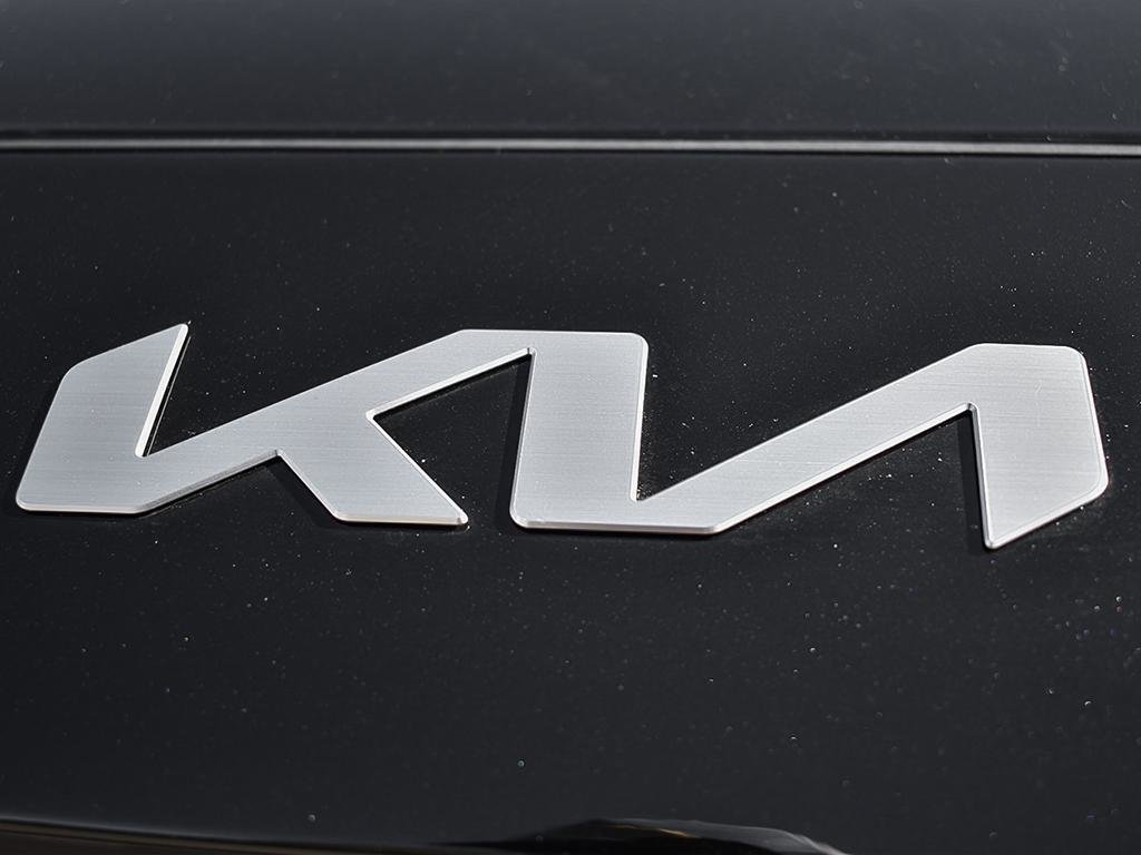 2026 Kia Niro HEV EX-8