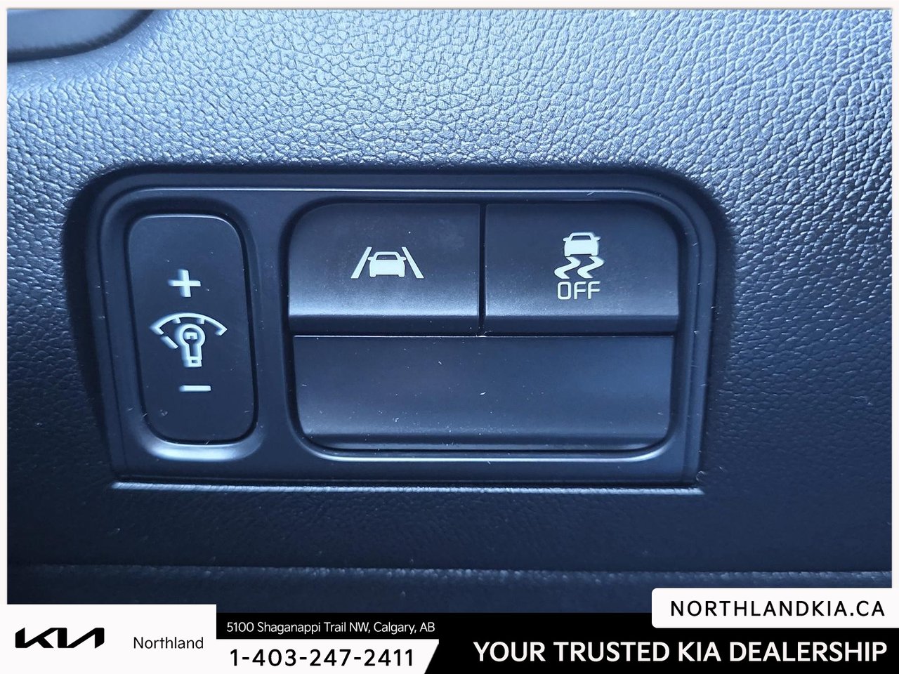 2023 Kia Sorento LX Premium-8