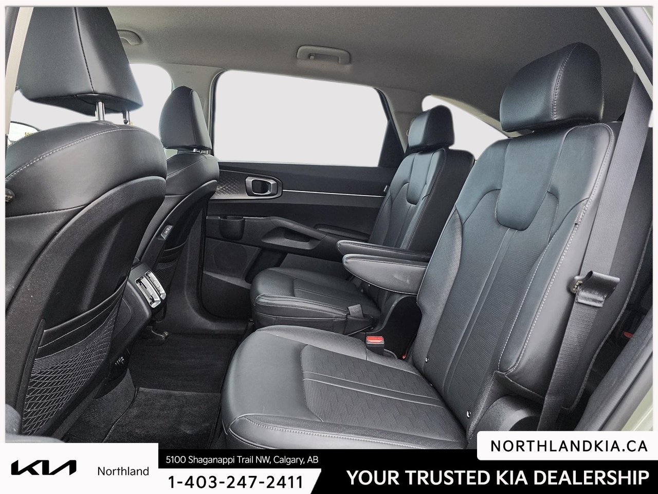 2025 Kia Sorento EX-18