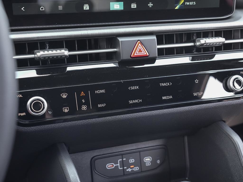 2026 Kia SPORTAGE X-LINE-23