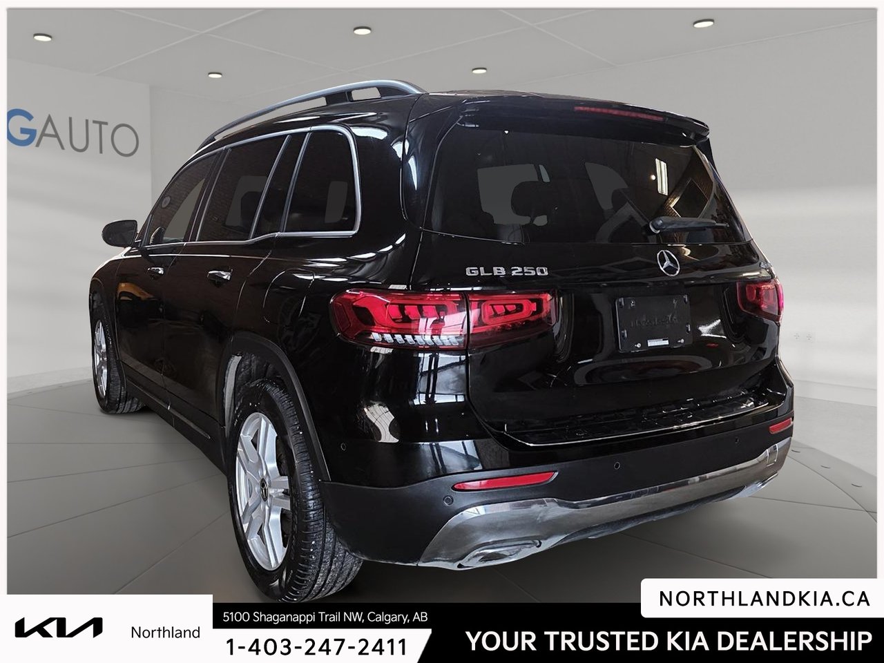 2023 Mercedes-Benz GLB 250-1