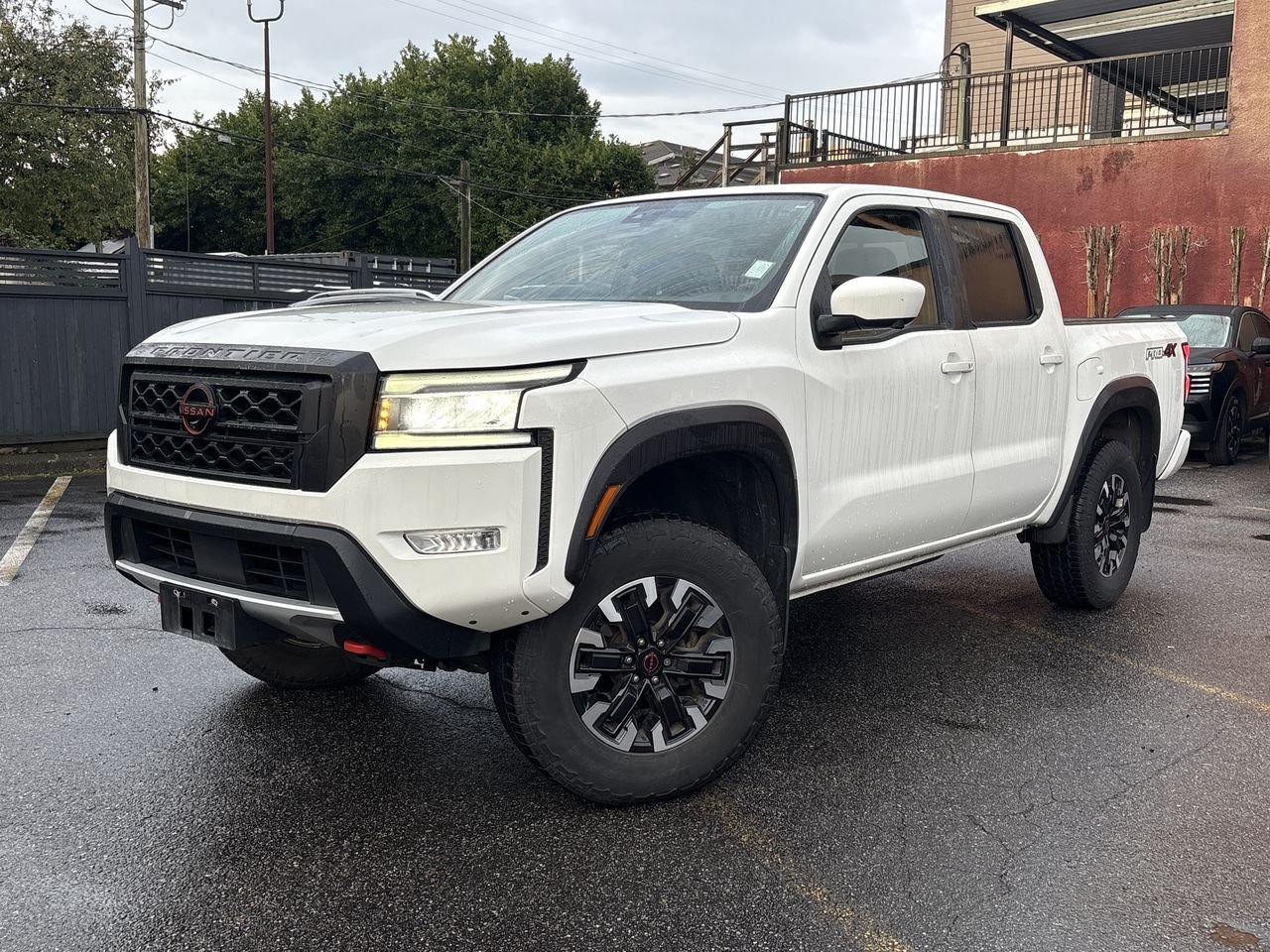 2022 Nissan Frontier PRO-4X Crew Cab 4WD