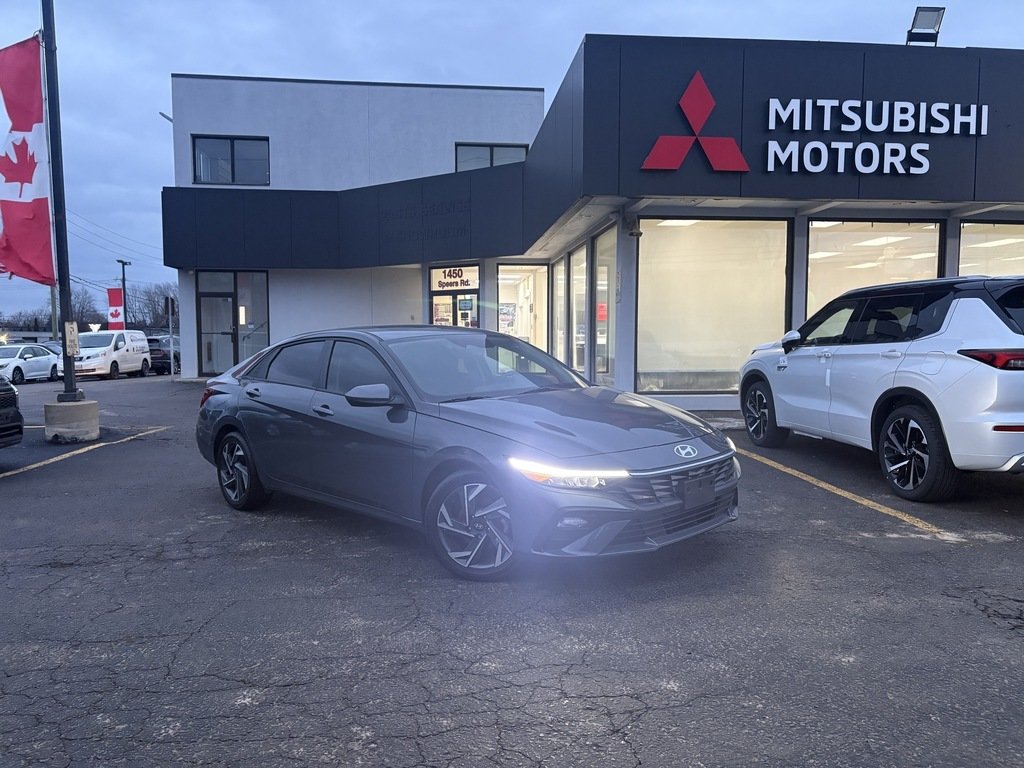 2025 Hyundai Elantra Preferred FWD