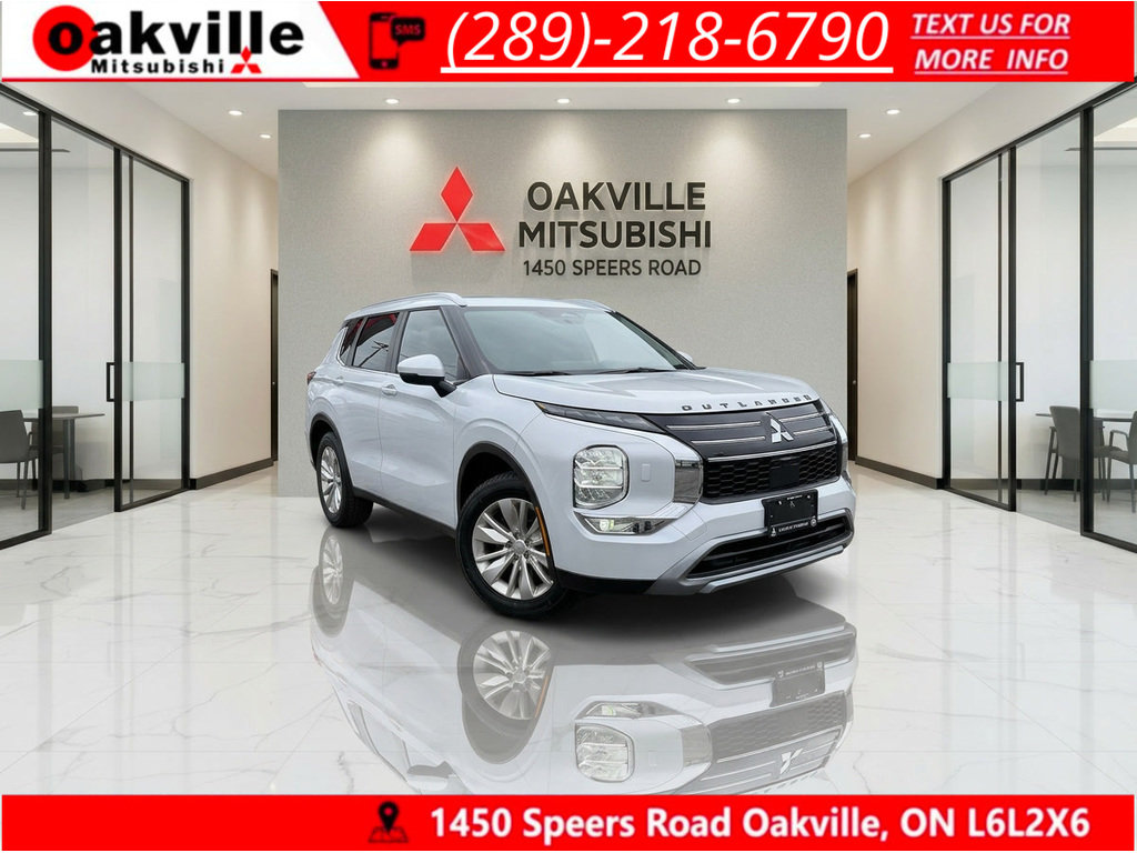 White 2025 Mitsubishi Outlander SUV / Crossover Front-Wheel Drive Automatic