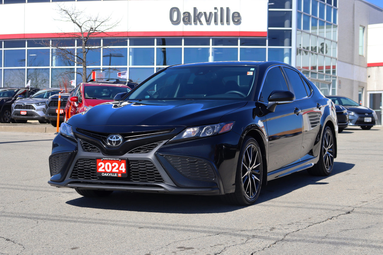 2024 Toyota Camry SE FWD