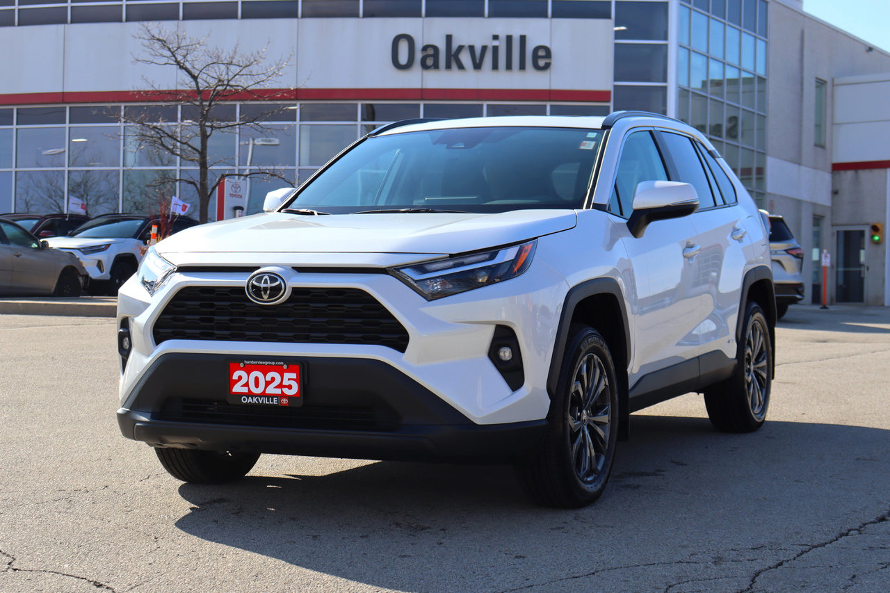 2025 Toyota RAV4 Hybrid XLE AWD