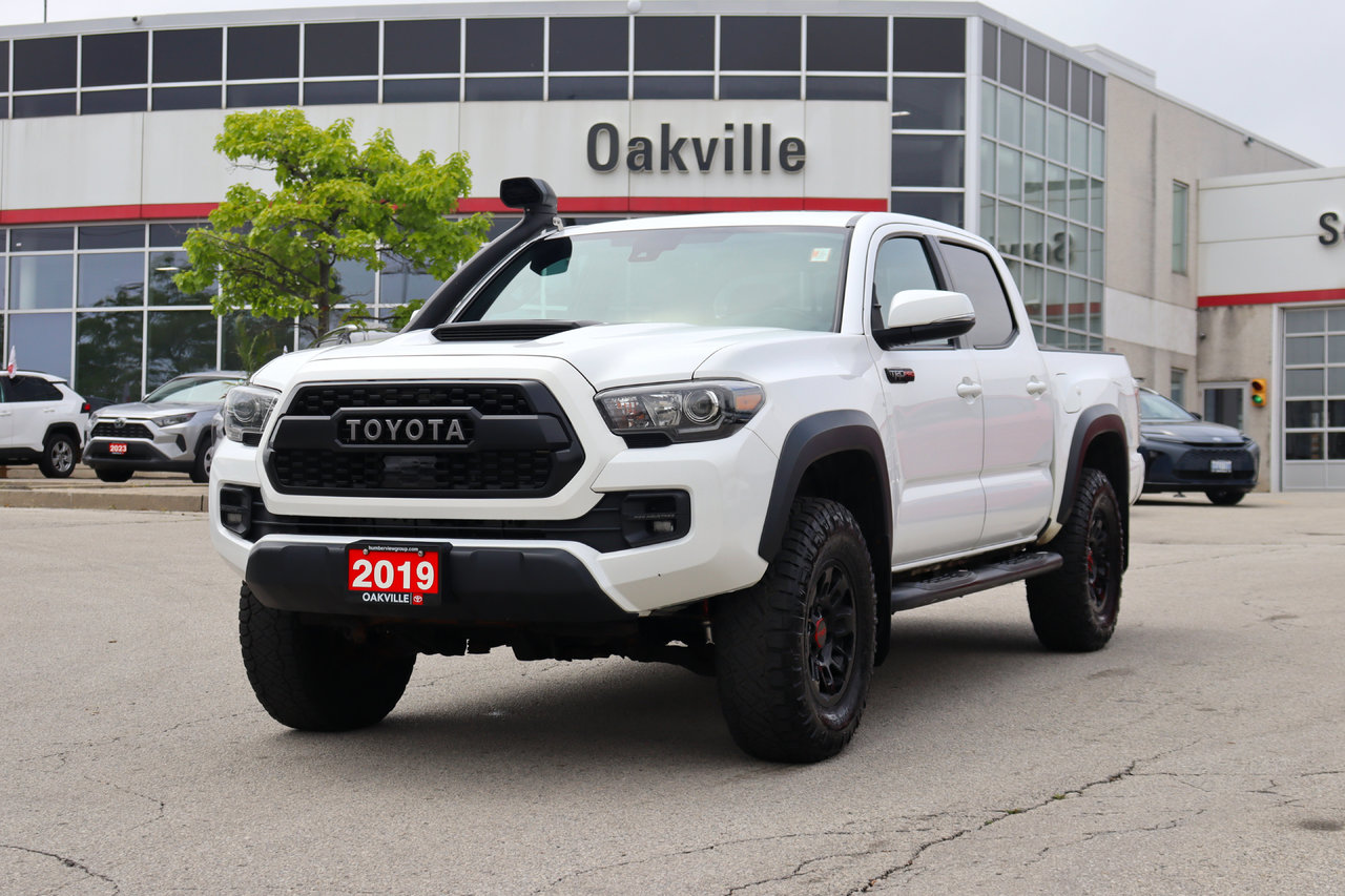 Super White 2019 Toyota Tacoma Pickup Truck Four-Wheel Drive Automatic