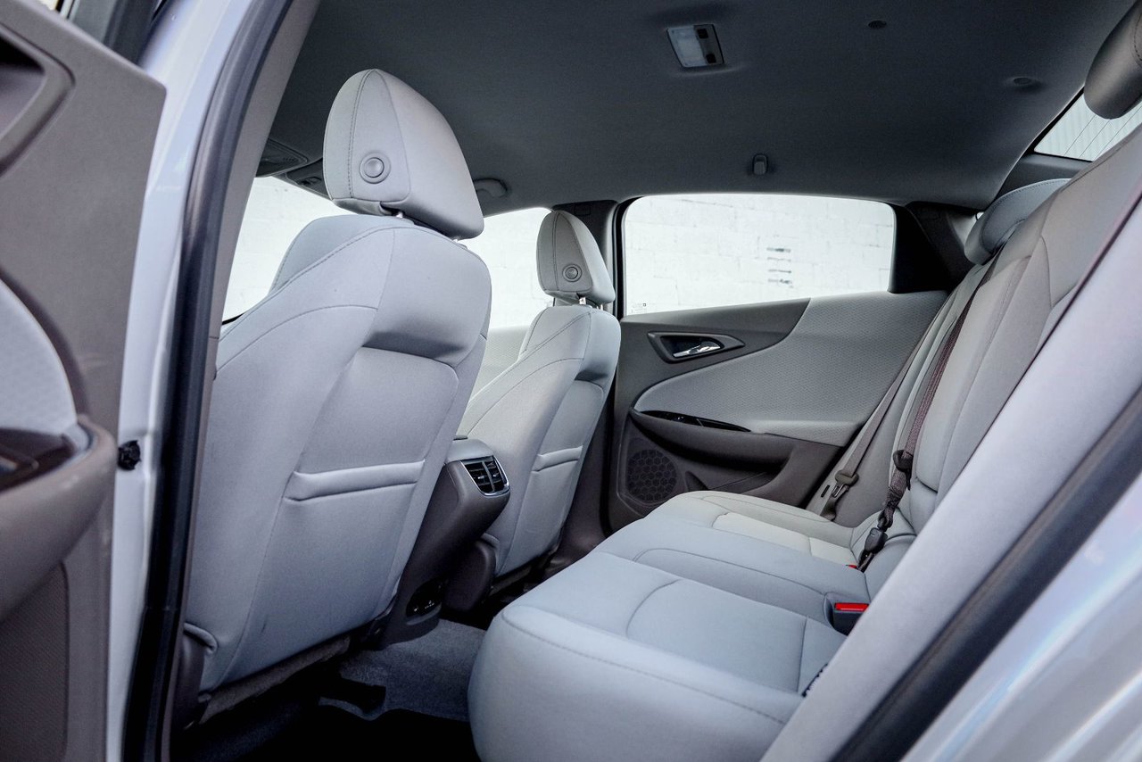 2017 Chevrolet Malibu LT-15