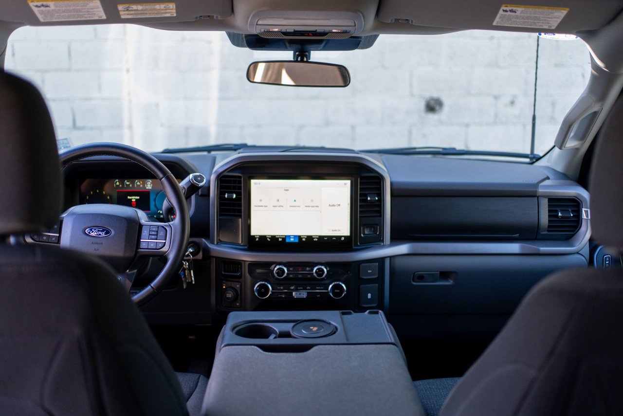 2025 Ford F-150 XLT-13