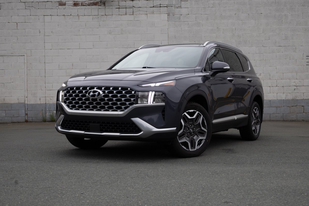 2022 Hyundai Santa Fe Plug-In Hybrid Luxury-2