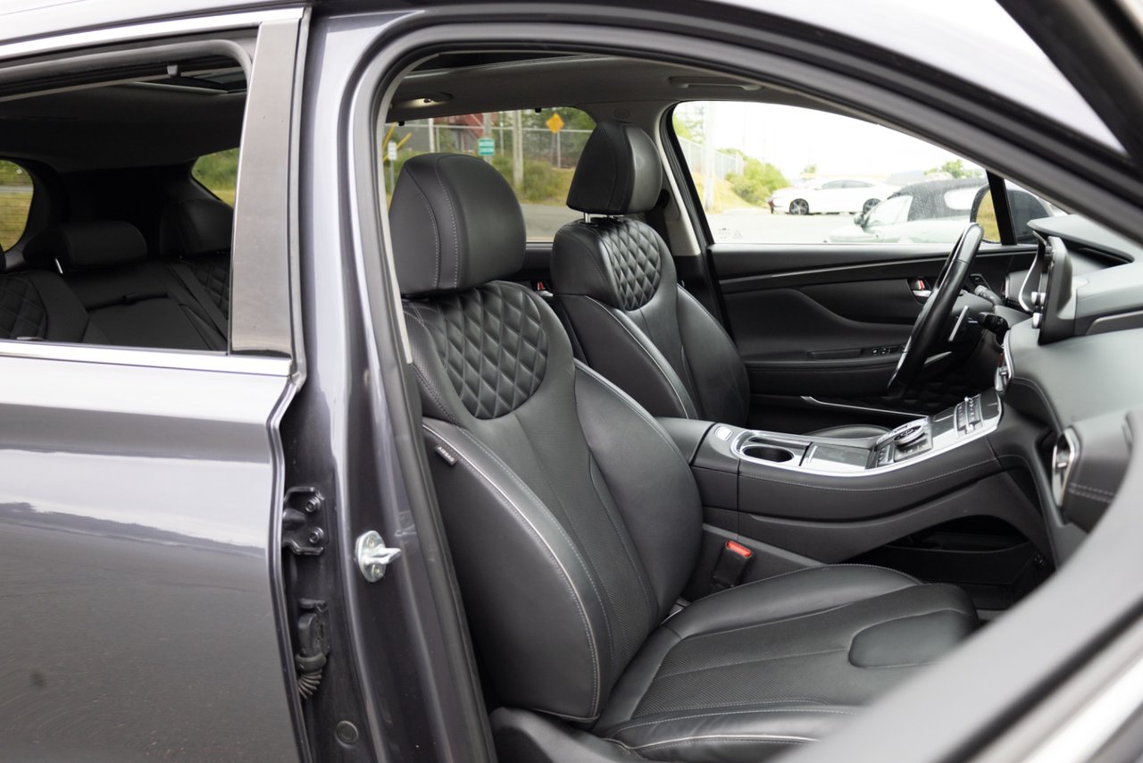 2022 Hyundai Santa Fe Plug-In Hybrid Luxury-22