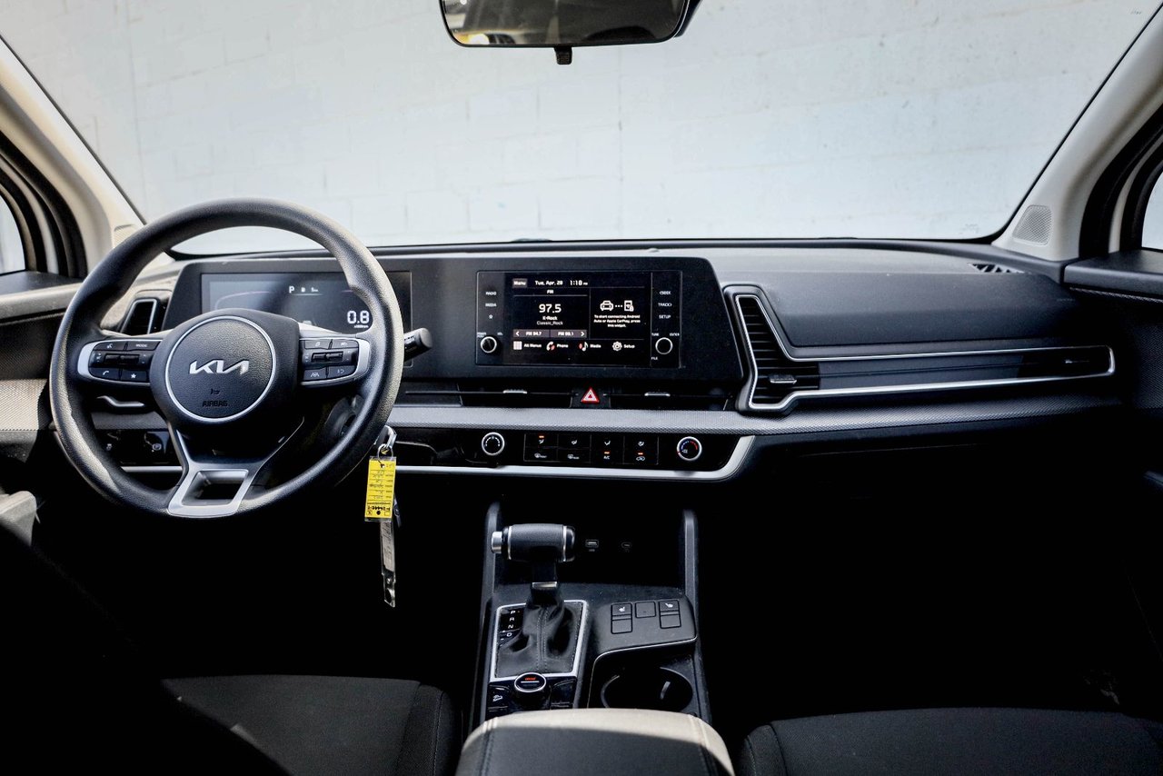 2023 Kia Sportage LX-15