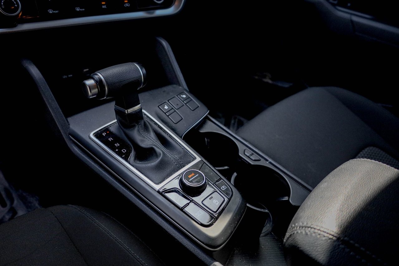 2023 Kia Sportage LX-13