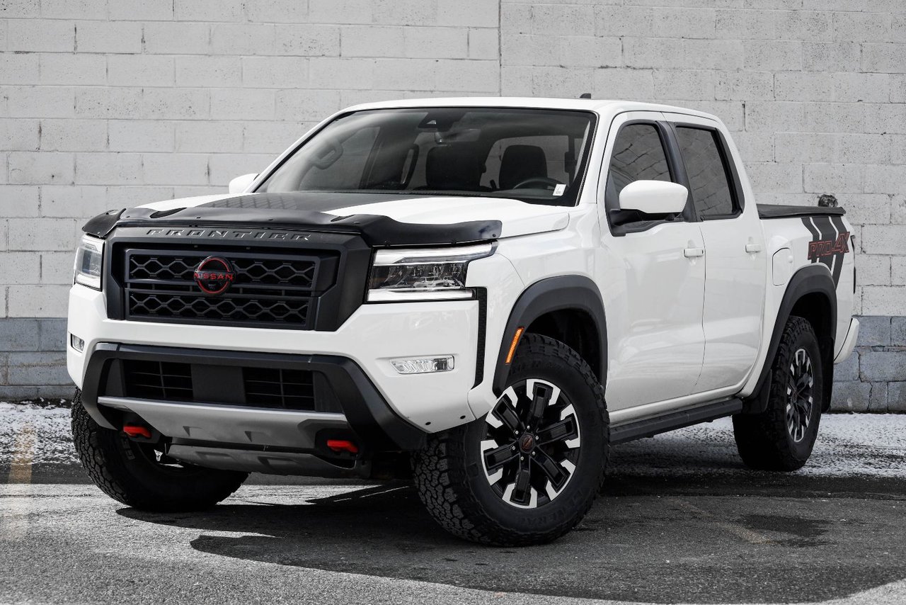 2023 Nissan Frontier PRO-4X-2