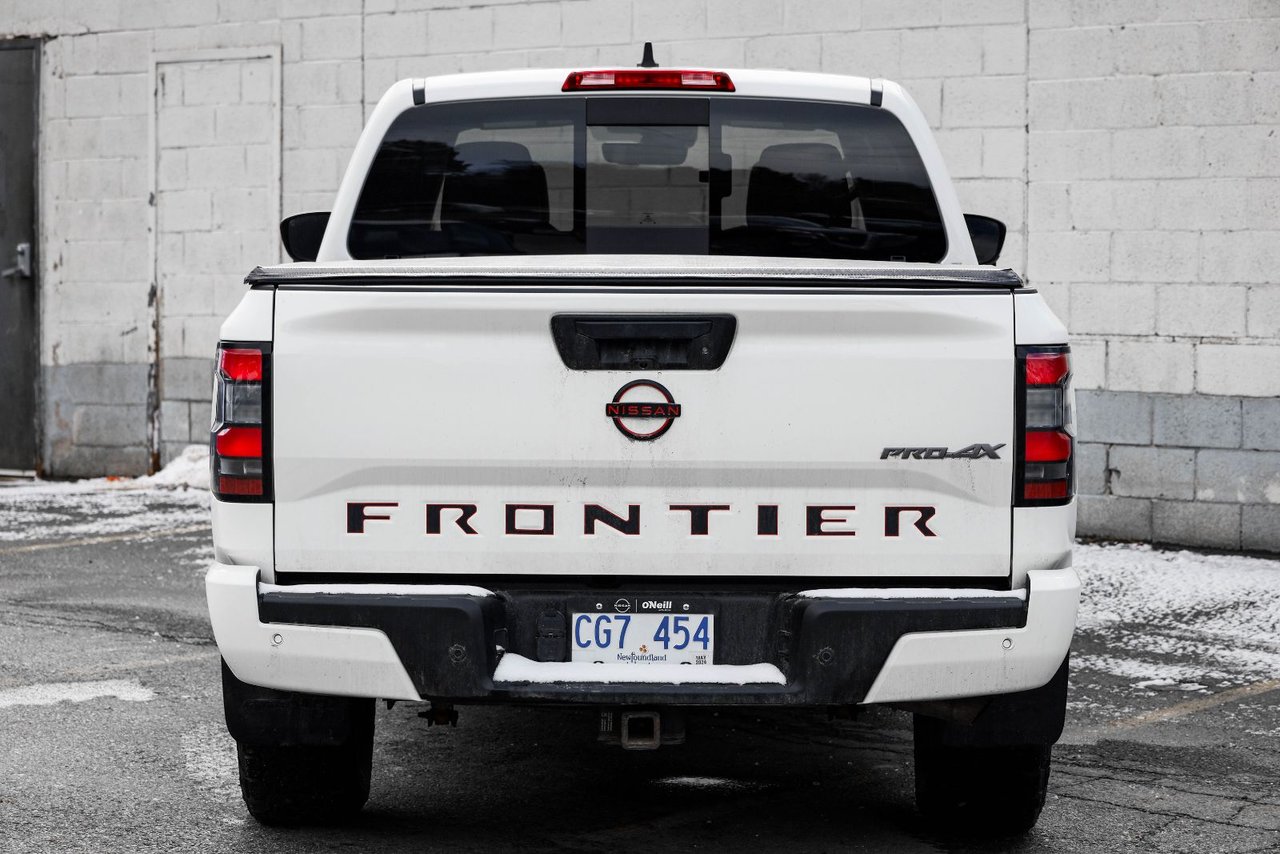 2023 Nissan Frontier PRO-4X-7