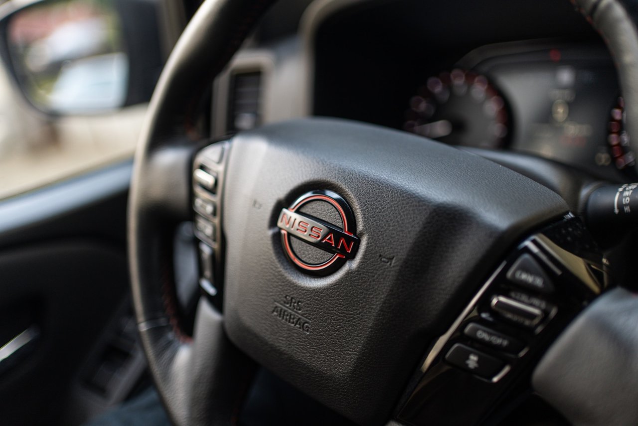 2023 Nissan Frontier PRO-4X-9