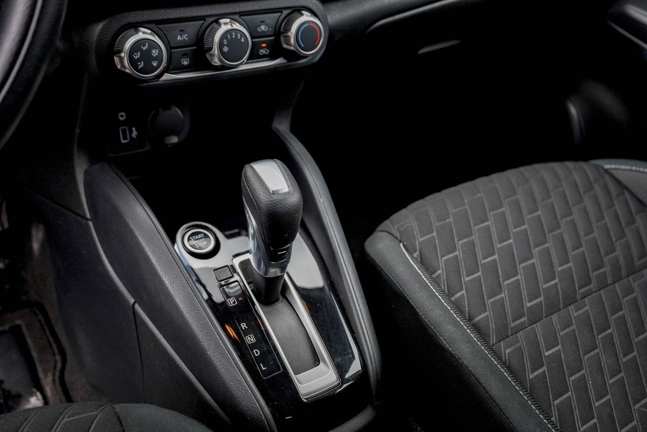 2021 Nissan Kicks S-13