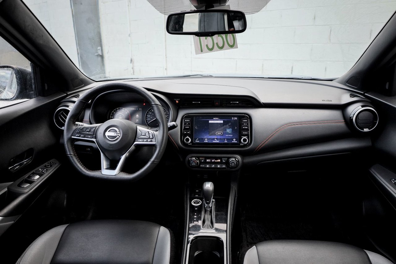 2023 Nissan Kicks SR-13