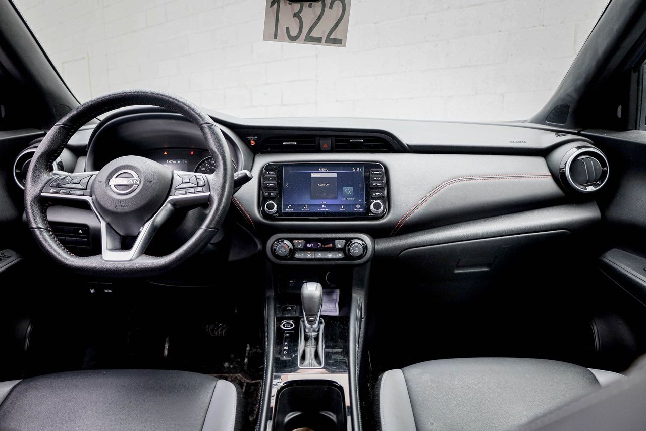 2023 Nissan Kicks SR-15