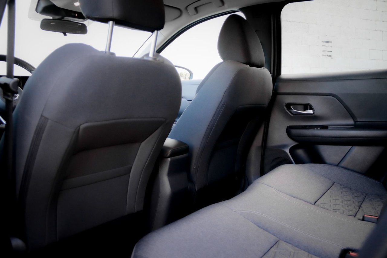 2025 Nissan Kicks SV-23