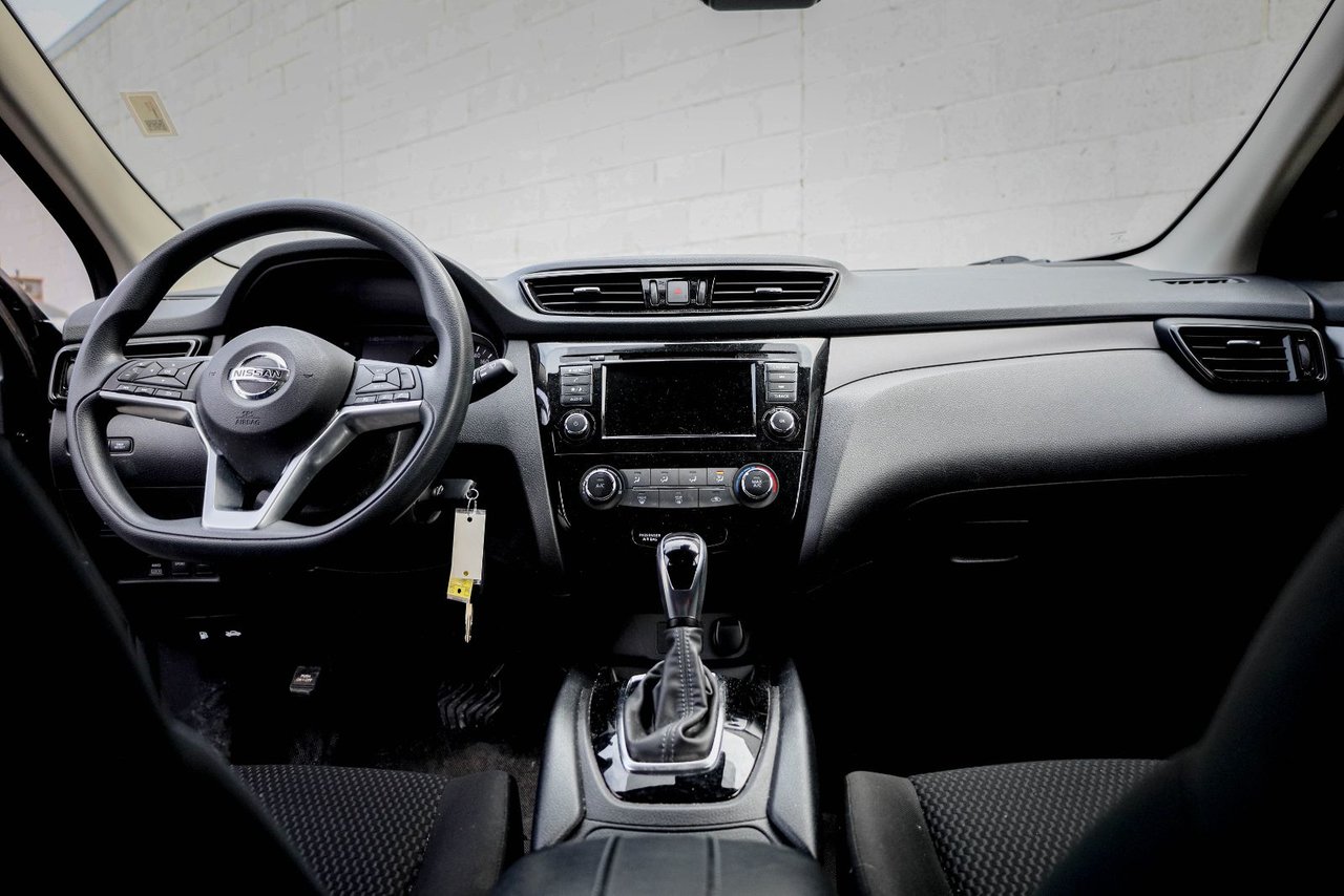 2021 Nissan Qashqai S-14